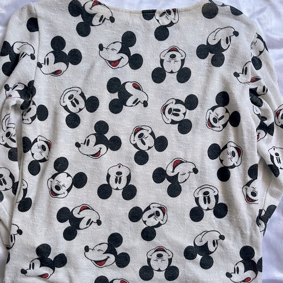 H&M DISNEY MICKEY MOUSE PRINT SHIRT - Picture 2 of 4